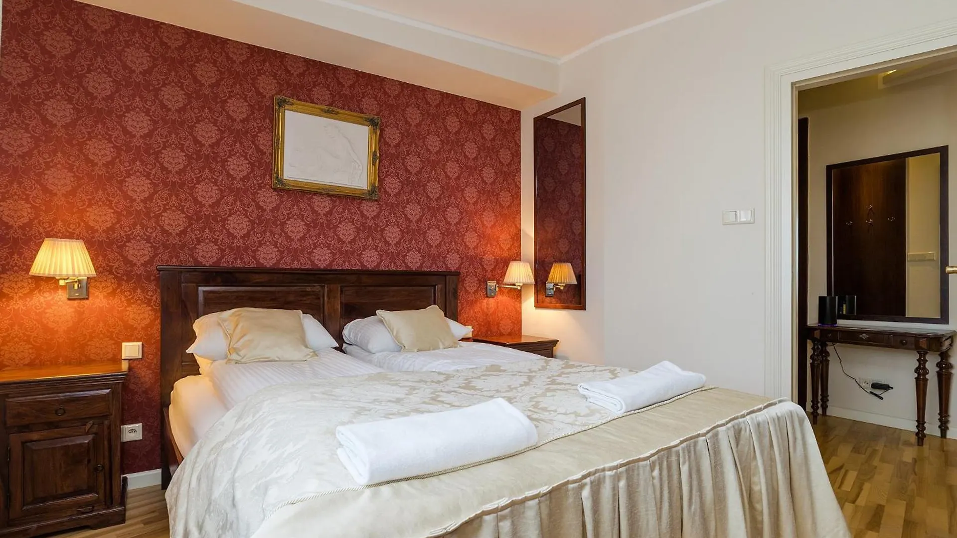Shortstaypoland Nowy Swiat B99 Warsaw Apartment